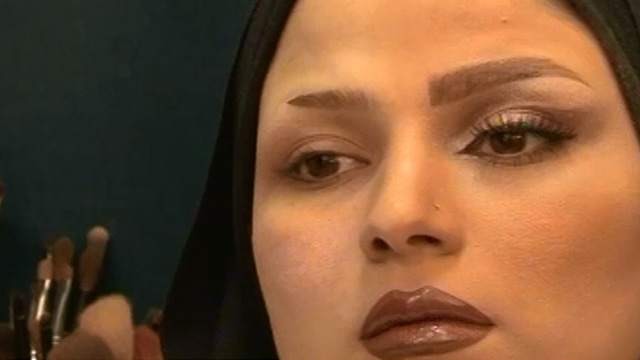 آموزش گریم تکنیک آرایشی خطی محو